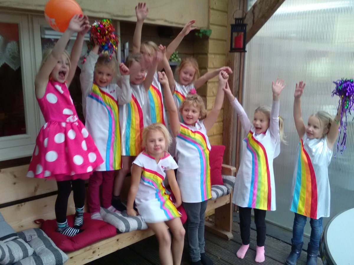 motor breken Brullen Themakist kinderfeest K3 regenboog » Kids & Fun